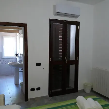 Sardegna Affitto Guest house San Teodoro (Sardinia)